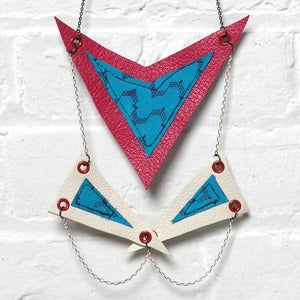 Image of TRILATERAL NECKLACE No LUCKY 013