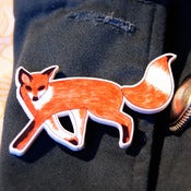 Image of Curious Fox Brooch