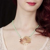 Image of Kitsch Doiley Necklace - Kittens in a Box