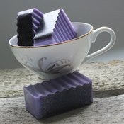 Image of Exfoliating Damask Plum and Vanilla Bean Soap Bar (Vegan)