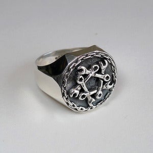 Image of Dark+Dawn x Silverlake Customs Ring<br /><br />