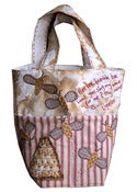 Image of A Bee's Life Bag pattern