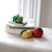 Image of Apple Paperweight