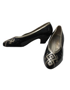 Image of Regency Heel
