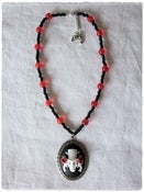 Image of Skull & Guns / pearl necklace