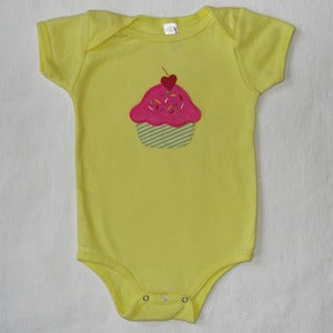 Image of CUPCAKE APPLIQUE ONESIE