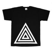 Image of TRIANGLE NOIR T-SHIRT