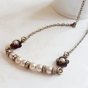 Image of Demure Necklace