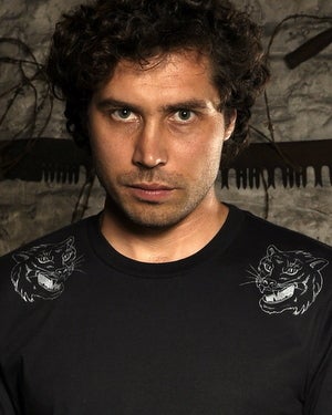 Image of MIR070 DOUBLETIGR T-Shirt