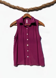 Image of Sleeveless Button-Up - Magenta