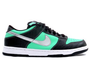 Image of Nike SB Dunk Low "Tiffany"