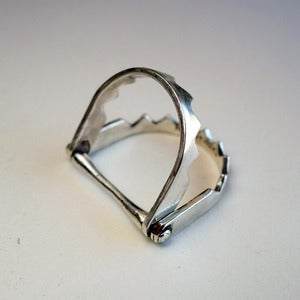Image of Sterling Silver Bear Trap Ring<br/ ><br/ >