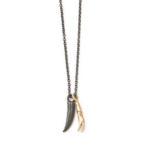 Image of brass & oxidized silver sea claws on 20" rope chain (P33silBra20B)