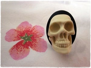 Image of Skull ring