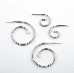Image of Silver hoop earrings