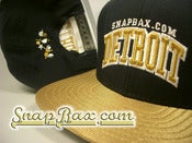 Image of VINTAGE NEW ERA DETROIT NAVY & METALLIC GOLD SNAPBACK