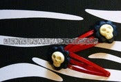 Image of Skullavera Snaps