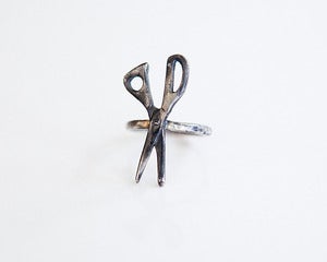Image of Scissor Ring
