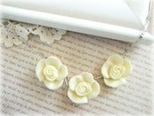 Image of Triple Cream Floral Necklace  