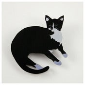 Image of Cat Brooch *coming soon*