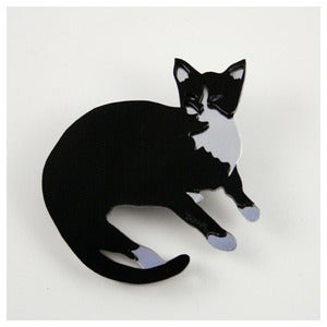 Image of Cat Brooch *coming soon*