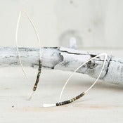 Image of contrast sterling silver crescent earring s/m/l