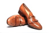 Image of GUCCI LOAFER$ TASLE 