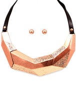 Image of Structured necklace and earring set