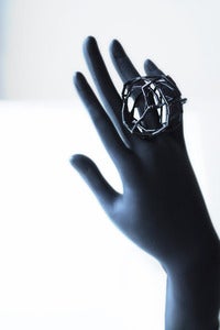 Image of network glass UN