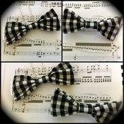 Image of Checkered Bow