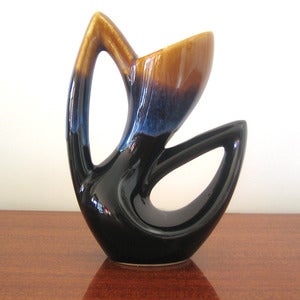Image of VASE EN CÉRAMIQUE VINTAGE REF.697