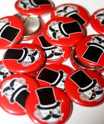 Image of Earl Red Pin Badge