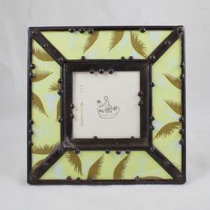 Image of Bibelot Feather Frame