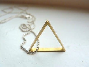 Image of Sautoir triangle en laiton