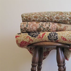 Image of Libertys Inspired Daisy Vintage Throw