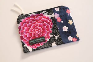Image of Pochette zippée "dalhia fushia"
