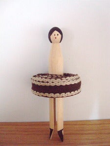 Image of Vintage Braid Peg - brown narrow
