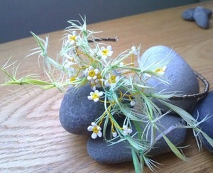 Image of Daisy Feather Headpiece