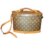 Image of Neceser LOUIS VUITTON