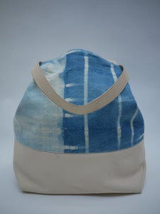 Image of LARGE BLOCKED TOTE <BLOCKED>