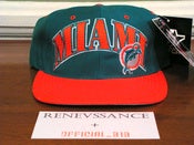 Image of VINTAGE DEADSTOCK MIAMI DOLPHINS STARTER "CURVED TEXT" SNAPBACK CAP HAT
