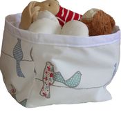 Image of Bird on a Wire - Toy Box