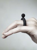 Fat Pearl Jointed Ring - Black