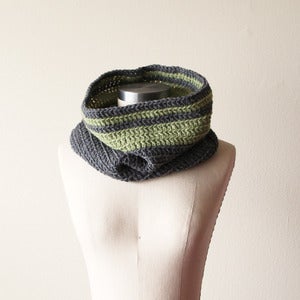 Image of Cozy Cowl in Oxford and Key Lime