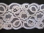 Image of Pack white vintage French lingerie lace - 13 metres (TX004)