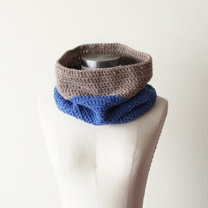 Image of Cozy Cowl in Cornflower and Oatmeal