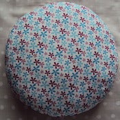 Image of Coussin rond " Flowers " Dos Mauve Rose