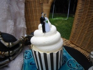 Image of Bride and Groom Cup Cake Soap