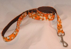 Image of Adeline Cherry Blossom Leash in the category  on Uncommon Paws.