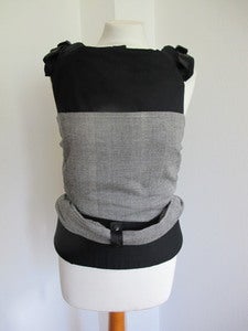 Image of emeibaby carrier - grey